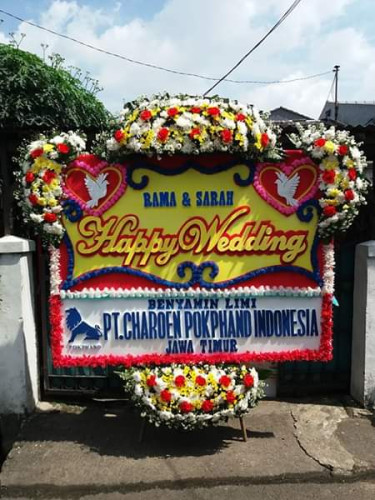 Karangan Bunga Pernikahan  di Tapanuli